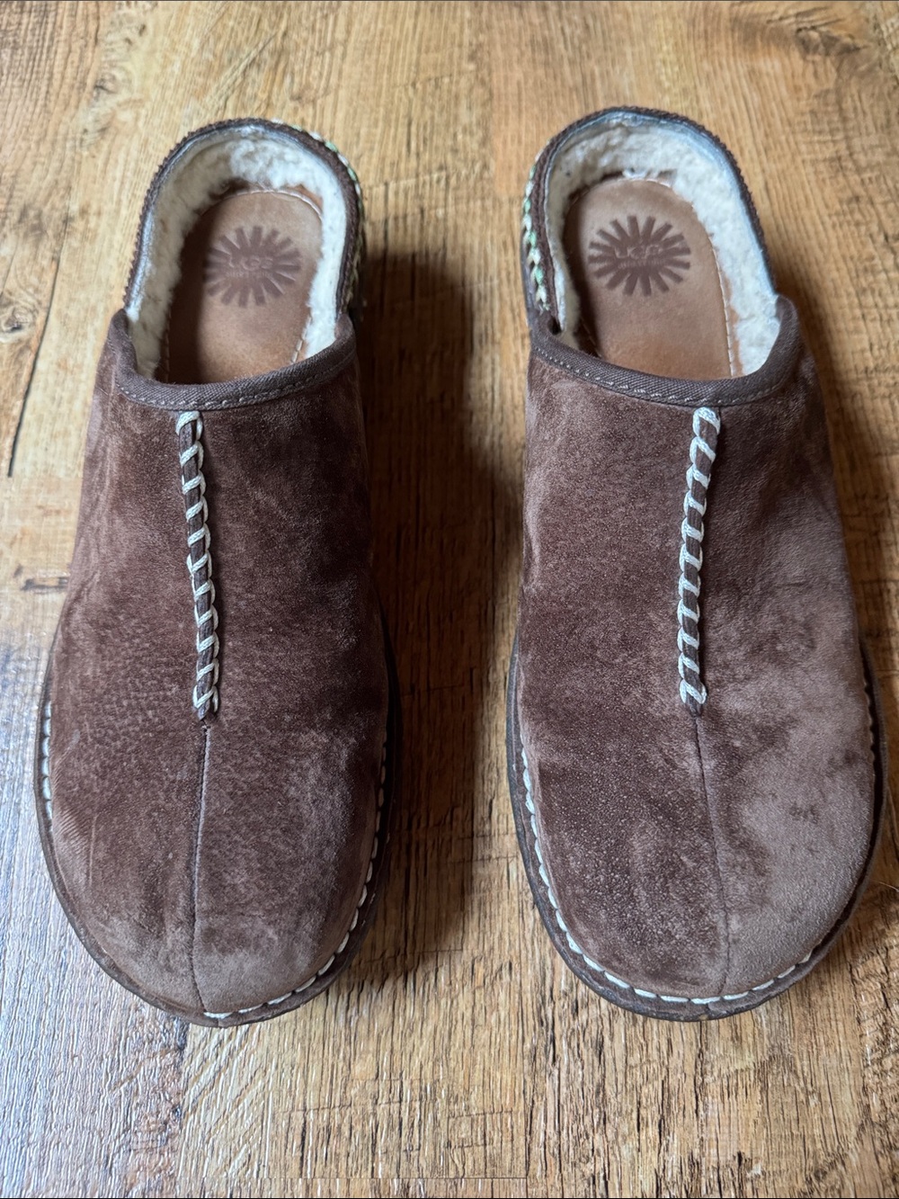 UGG Brown Suede Shearling-Lined Slip-On Clog for Women Sz: 11